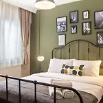 Exceptional Flat With Gorgeous Sea View In Izmir